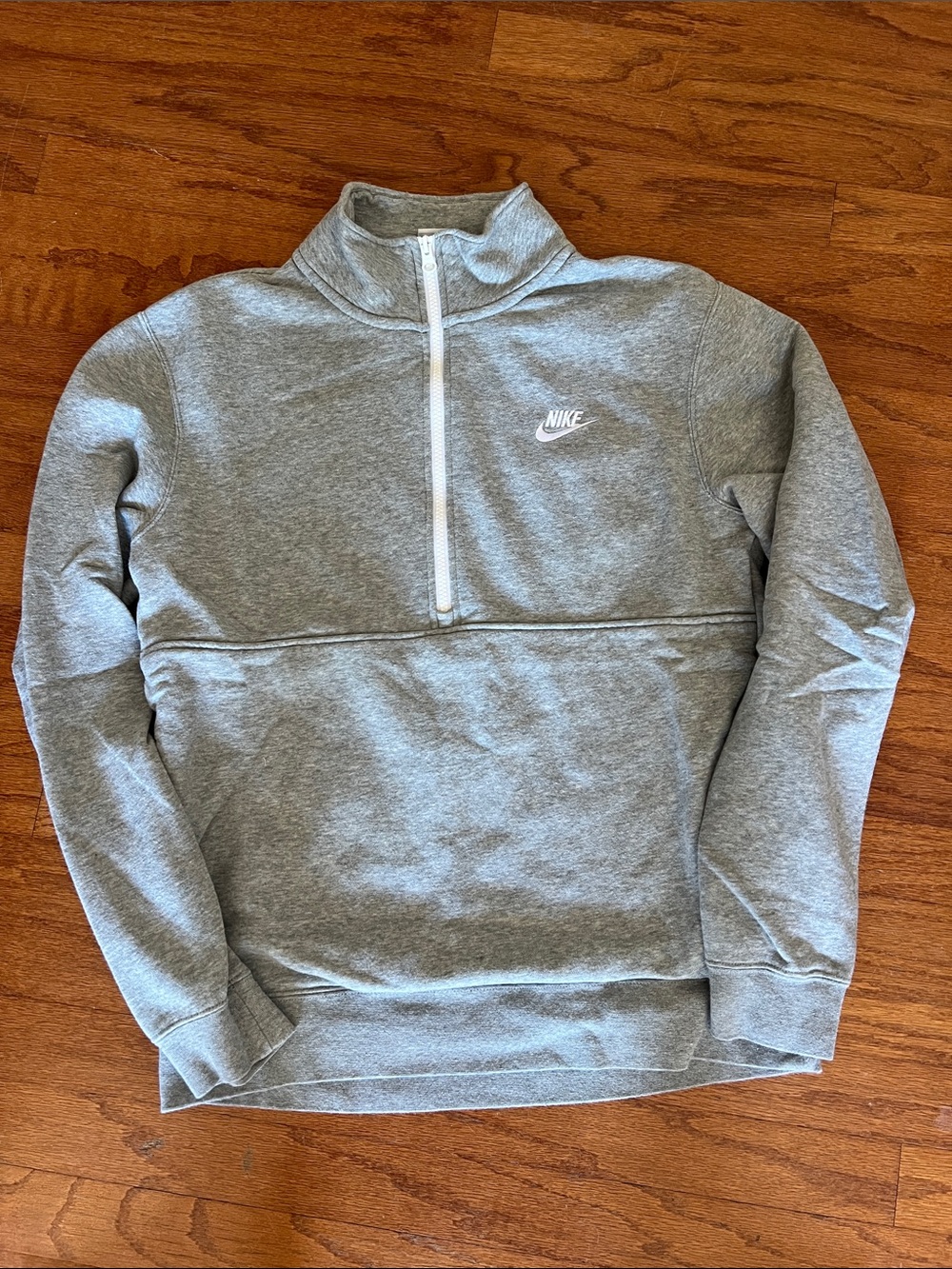 Nike Men's Light Gray Half-Zip Pullover